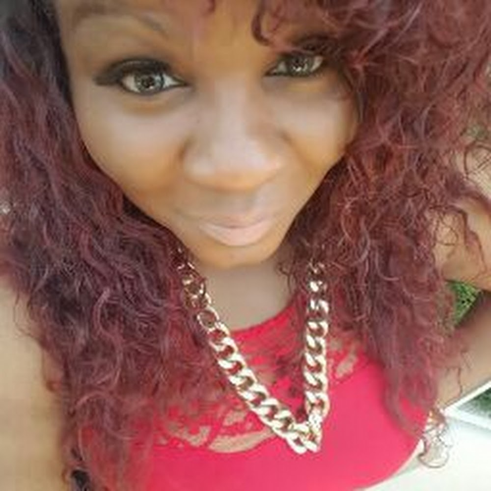 Meet your Posher, Joann